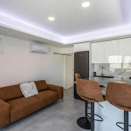 Apartment Rafael *